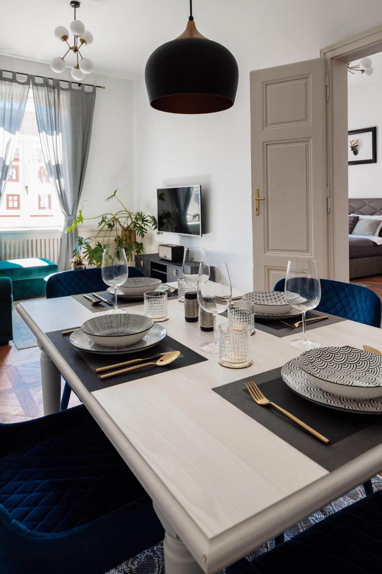 מריבור Main Square Apartments & Rooms מראה חיצוני תמונה